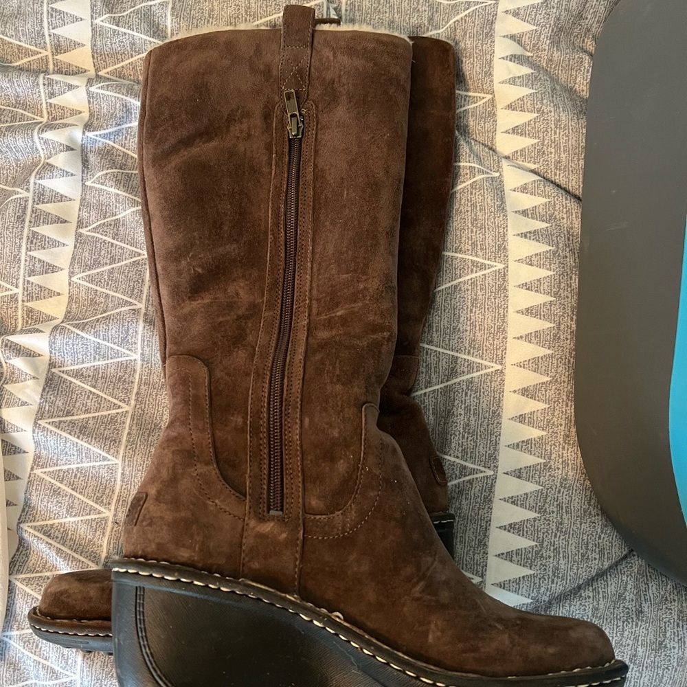 Ugg Fleece lined Wedge boots - Picture 2 of 3